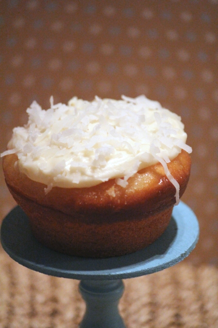 coconut cupcake