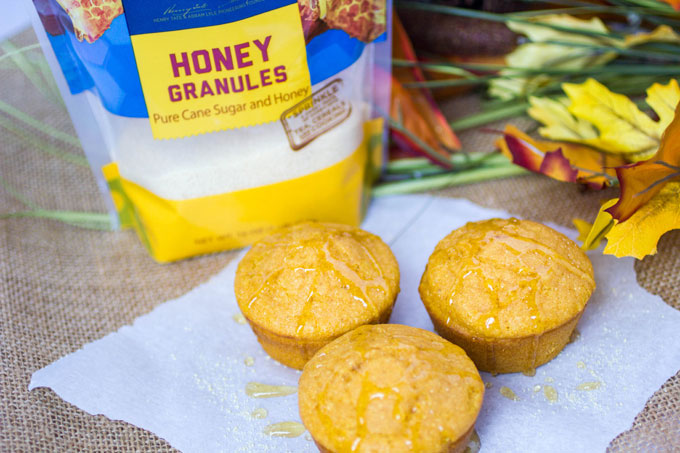 Honey Pumpkin Cornbread Muffins 